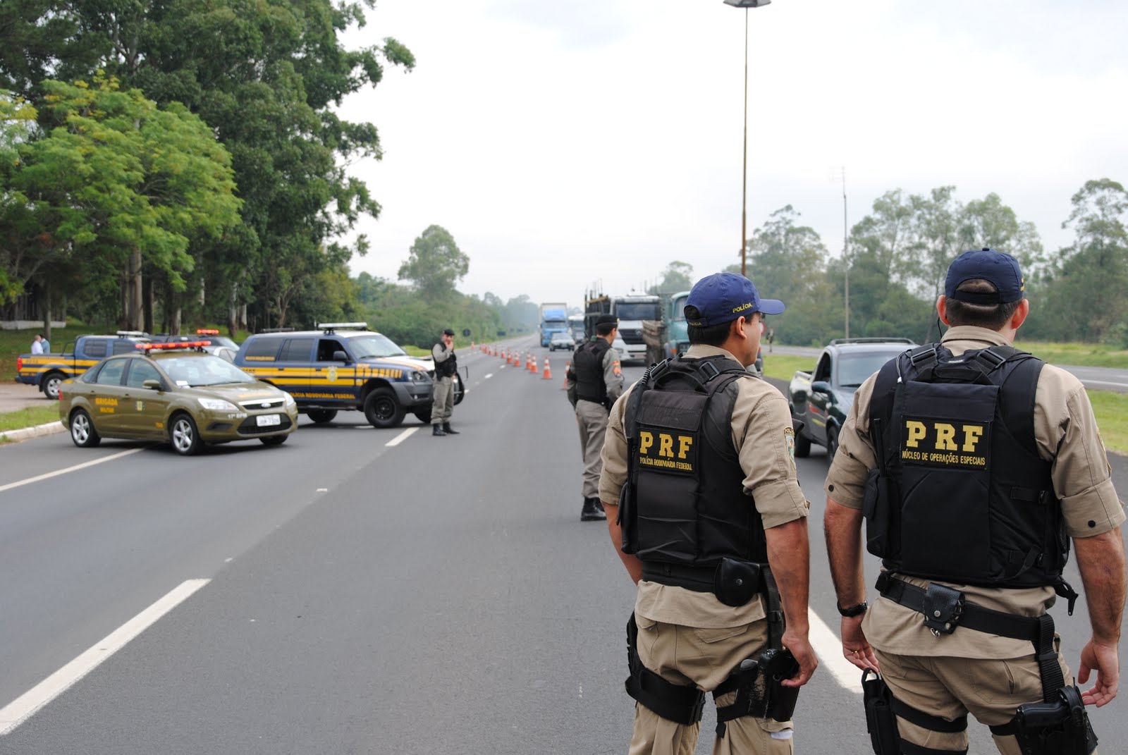 PRF inicia operação Tiradentes com reforço de policiamento nas rodovias