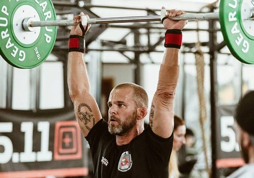 Atletas de Caratinga participam da competição de CrossFit Bop